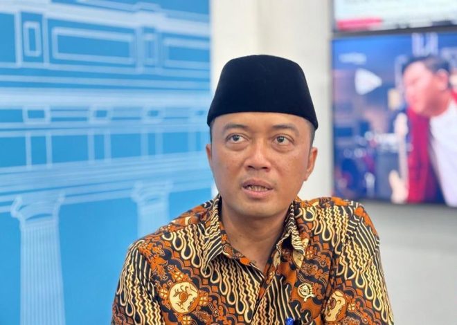 Mensesneg Berkomentar tentang Pencabutan ID Wartawan CNN Indonesia
