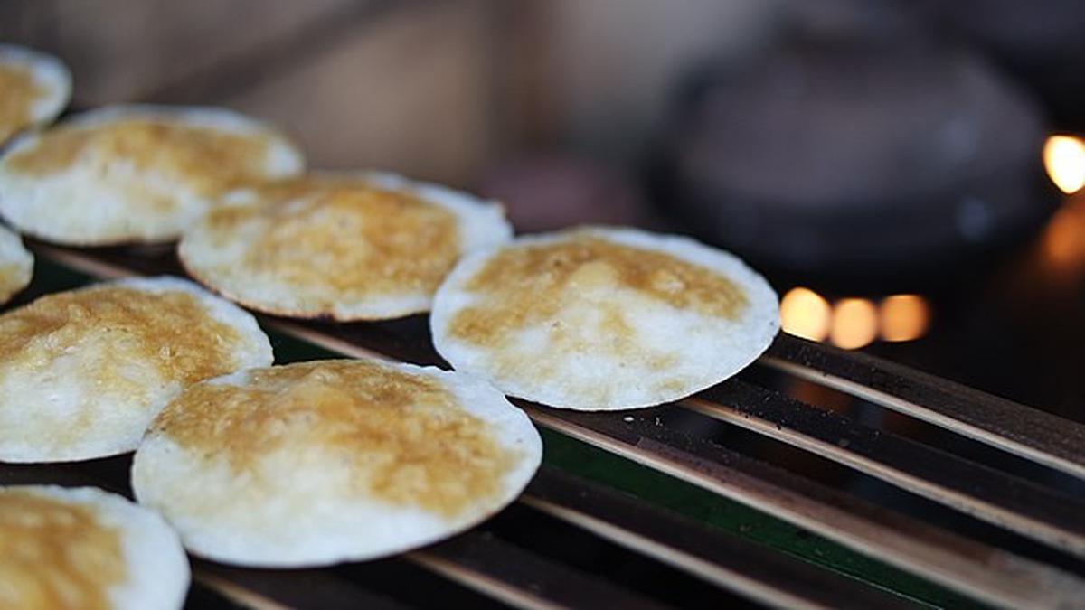 36 Rekomendasi Tempat Makan Terbaik di Bandung dari Legendaris Sampai Kekinian