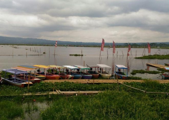 12 Tempat Makan Enak Dekat Danau Rawa Pening Semarang Saat Berwisata 2025