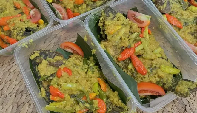 7 Resep Bumbu Pesmol Ikan Nila Kuning Gurih dengan Beragam Rempah