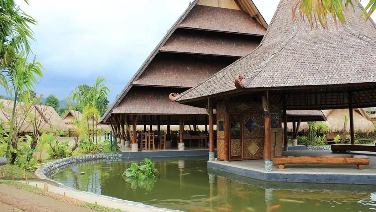 12 Rekomendasi Tempat Makan Lezat di Gombong Kebumen 2025, Legendaris hingga Kafe Terbaru