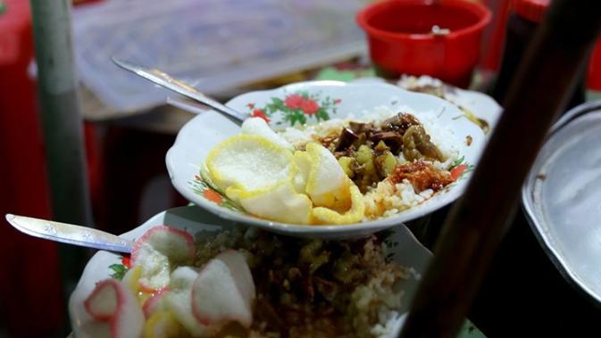 6 Rekomendasi Tempat Makan Gultik di Jakarta 2025 yang Enak dan Memuaskan