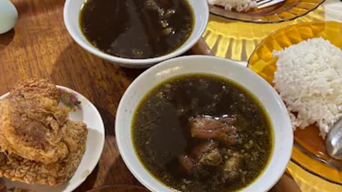 12 Tempat Makan Rawon Terbaik di Malang 2025, Nikmati Kelezatannya