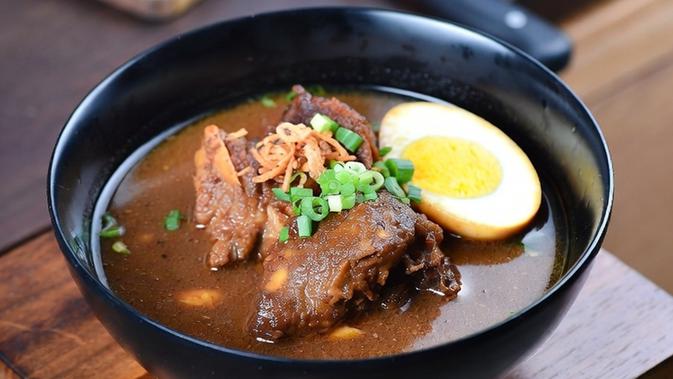 5 Resep Rawon Ayam Bumbu Instan yang Cepat dan Mudah untuk Disiapkan