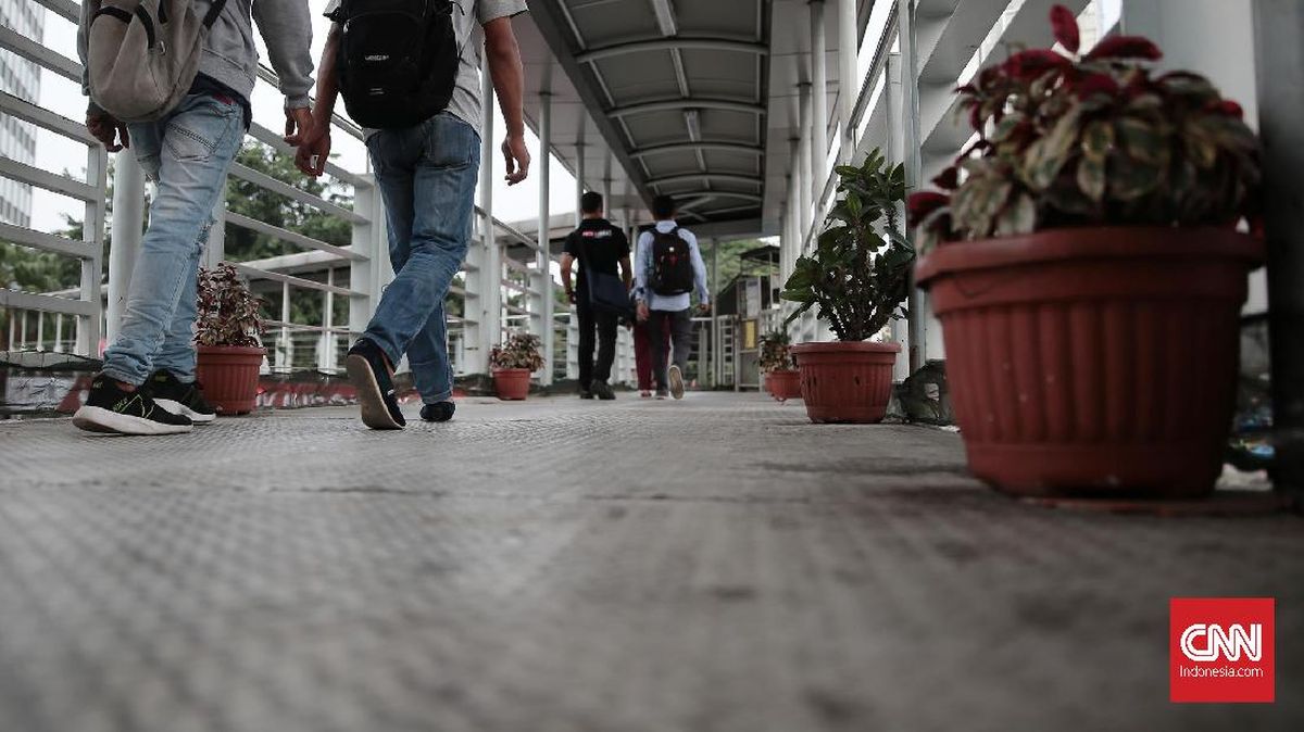 Dulu Dibongkar Anies, JPO Sarinah Kini Dibangun Kembali oleh Pramono