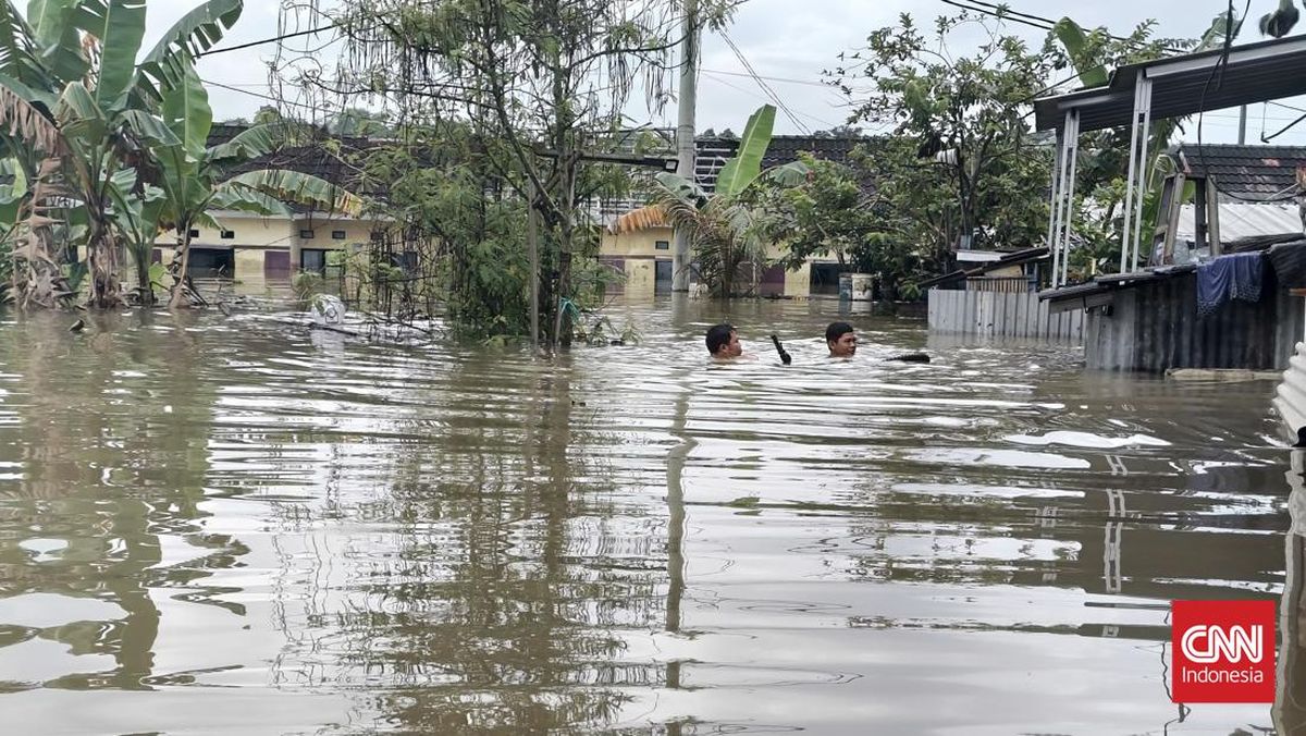 15 Sekolah di Tangerang Terkena Banjir, Siswa Lanjut Belajar Daring