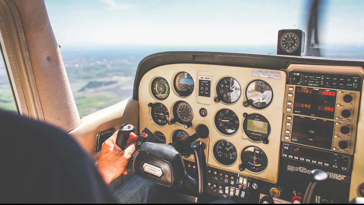 Pesawat ATR 400 Rute Jogja-Makassar Terputus Kontak di Maros