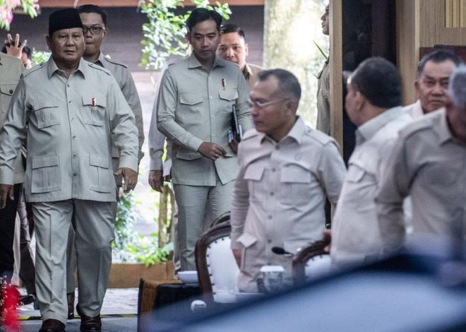 Momen Prabowo Mulai Taklimat Awal Tahun di Retret Hambalang