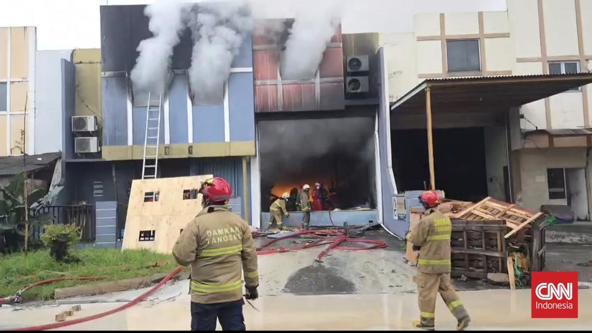 Lima Saksi Diperiksa Polisi Terkait Kebakaran Gudang Kimia di Tangsel