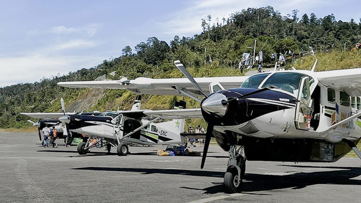 Fakta Pesawat Smart Air yang Ditembak di Papua
